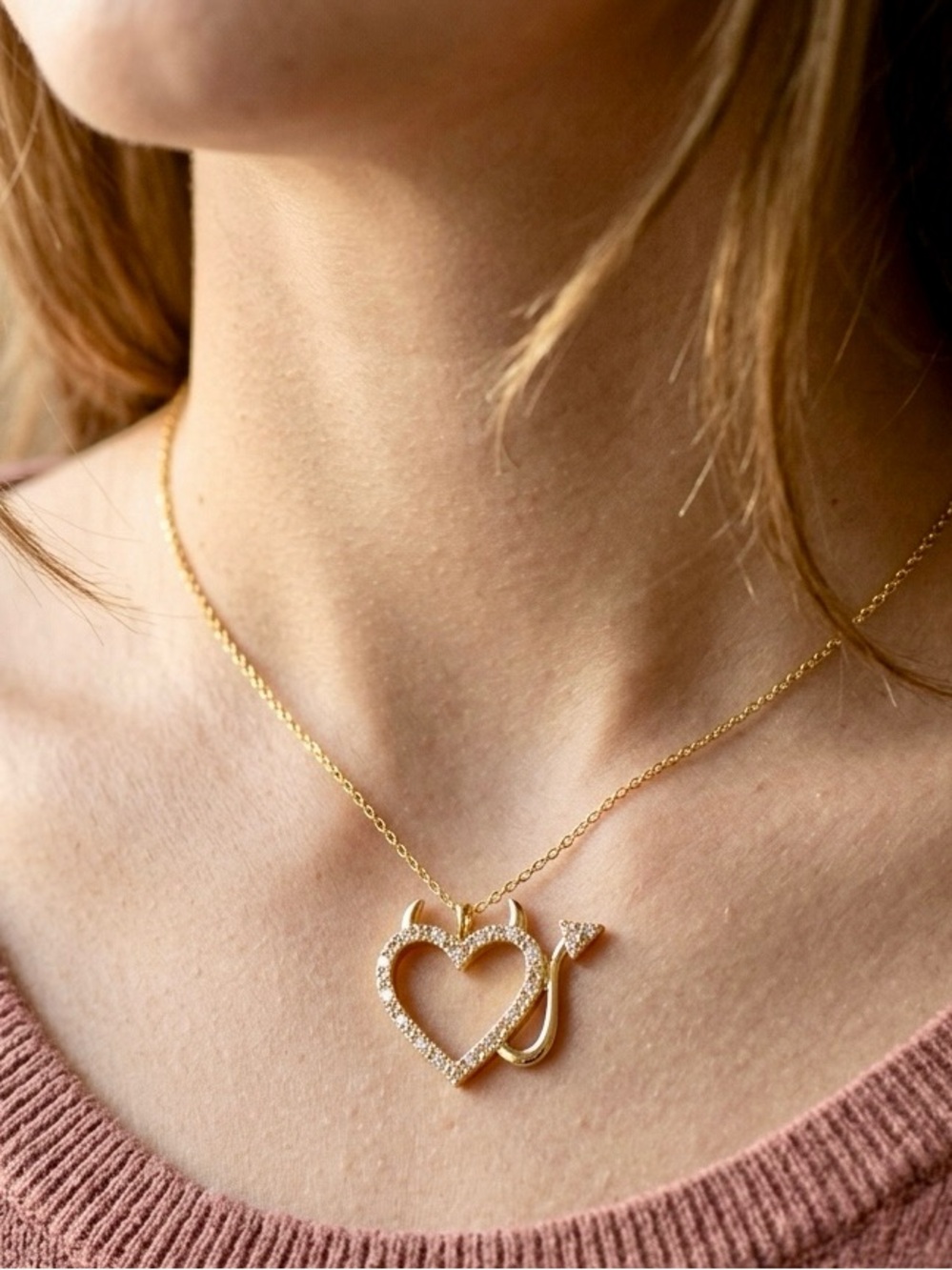 Devil necklace heart gold chain rose diamond new